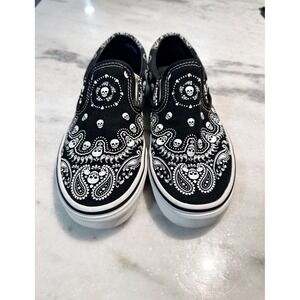 Vans Rare Slip On Skull Bandana Print Black White unisex men's 4,5/ women's 6